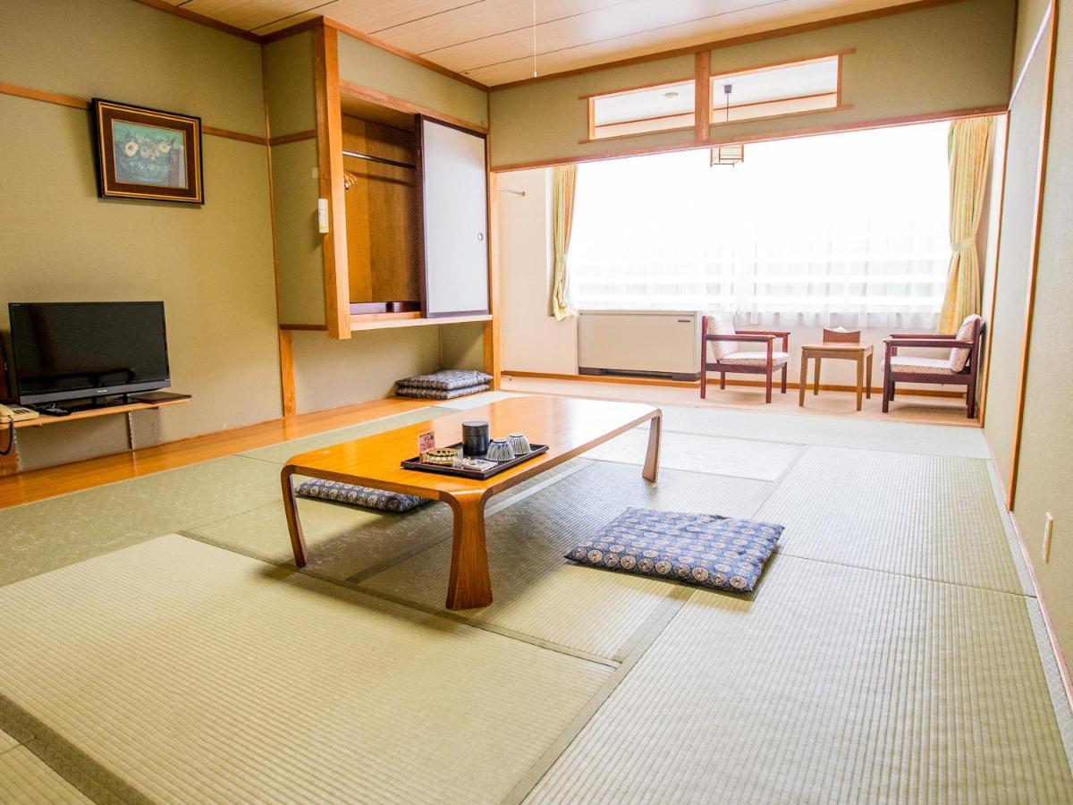 Kurohime Kogen Hotel Shinano  Екстериор снимка