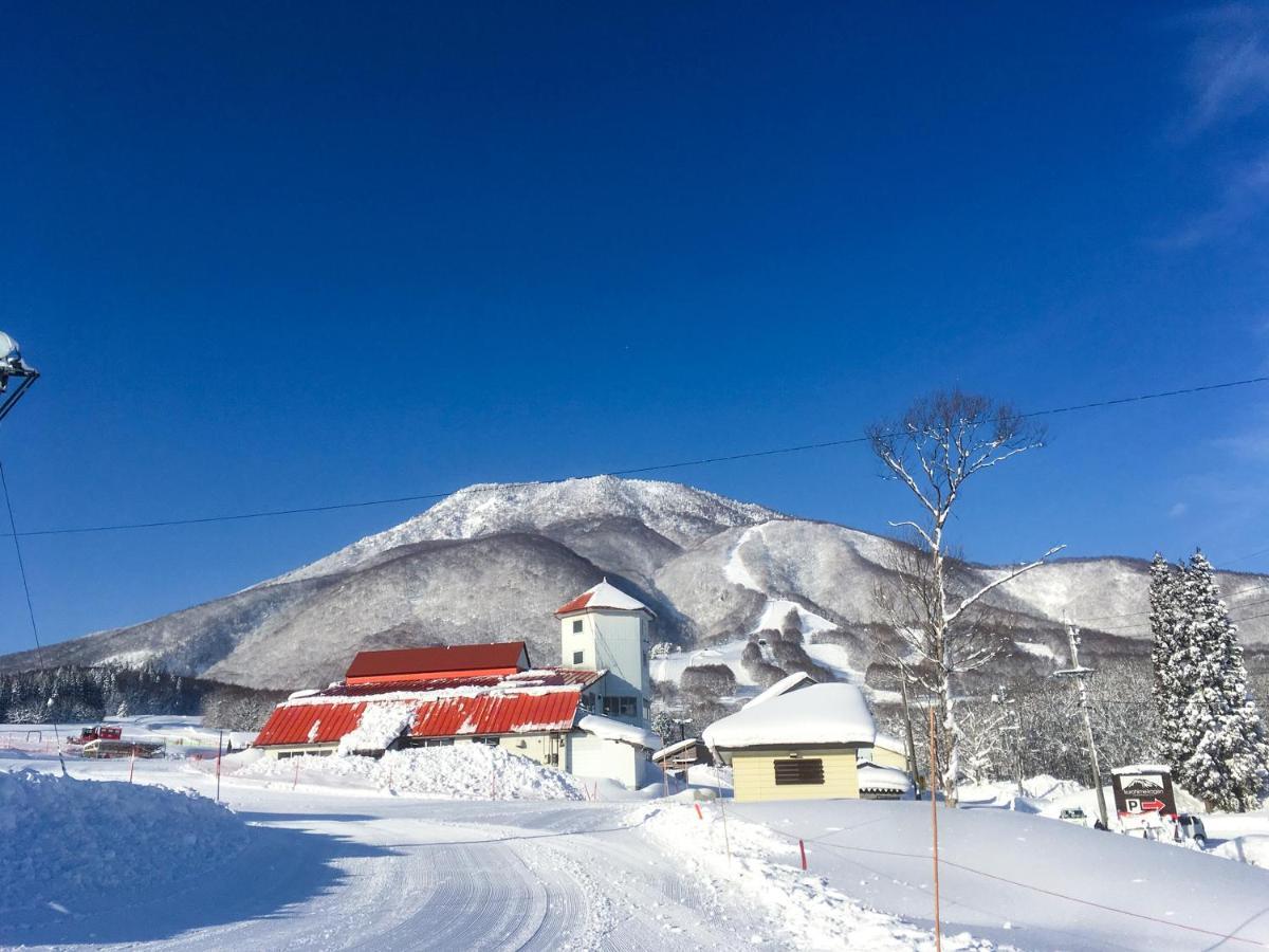 Kurohime Kogen Hotel Shinano  Екстериор снимка